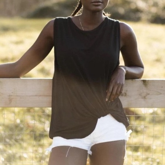 Jackson Rowe Knotty Tank - Picture 1 of 2